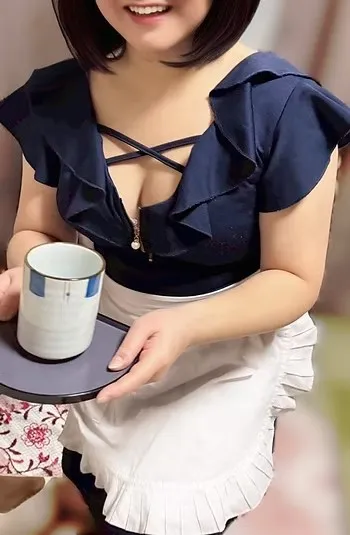 上石めぐ（うえいし　めぐ）